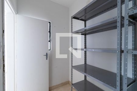 Quarto de serviço de apartamento para alugar com 2 quartos, 92m² em Centro, Campinas