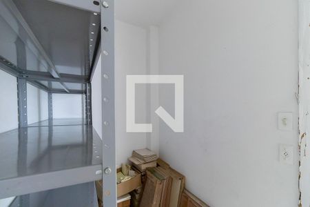 Quarto de serviço de apartamento para alugar com 2 quartos, 92m² em Centro, Campinas