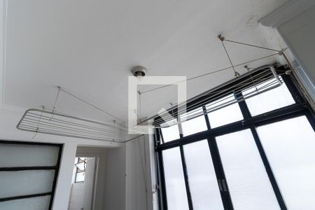 Área de serviço de apartamento para alugar com 2 quartos, 92m² em Centro, Campinas