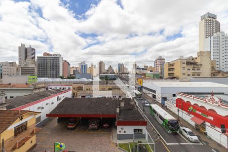 Vista da sala de apartamento para alugar com 2 quartos, 92m² em Centro, Campinas