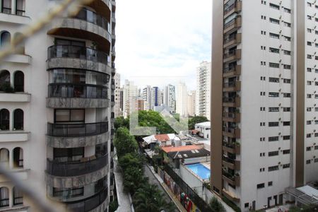 Vista  de apartamento para alugar com 1 quarto, 45m² em Indianópolis, São Paulo