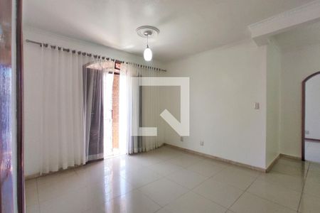 Sala 2 de casa para alugar com 5 quartos, 270m² em Horto Florestal, Salvador