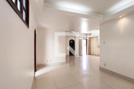 Sala de casa para alugar com 5 quartos, 270m² em Horto Florestal, Salvador