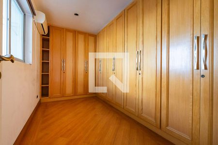 Apartamento à venda com 496m², 5 quartos e 7 vagas Apartamento à venda com 496m², 5 quartos e 7 vagasÁrea de Serviço - Quarto