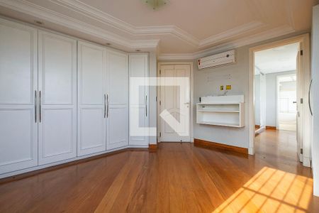 Apartamento à venda com 496m², 5 quartos e 7 vagas Apartamento à venda com 496m², 5 quartos e 7 vagasSuíte 4