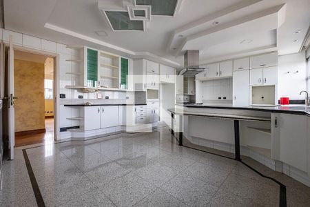 Apartamento à venda com 496m², 5 quartos e 7 vagas Apartamento à venda com 496m², 5 quartos e 7 vagasCozinha