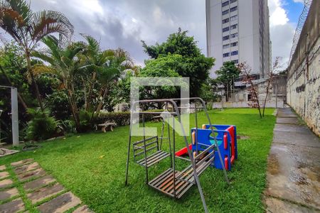 Apartamento para alugar com 60m², 2 quartos e 1 vagaÁrea comum - Playground