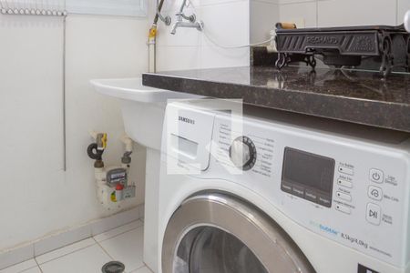 Apartamento à venda com 53m², 2 quartos e 1 vaga Apartamento à venda com 53m², 2 quartos e 1 vagaÁrea de Serviço