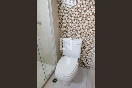 Apartamento à venda com 53m², 2 quartos e 1 vaga Apartamento à venda com 53m², 2 quartos e 1 vagaBanheiro da Suíte