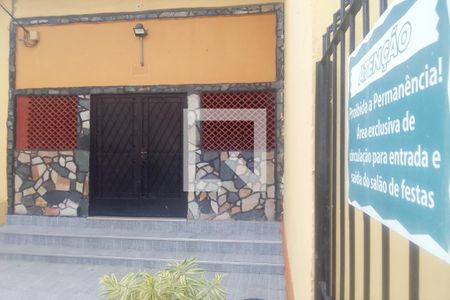 Apartamento para alugar com 60m², 3 quartos e 1 vagaÁrea comum - Salão de festas