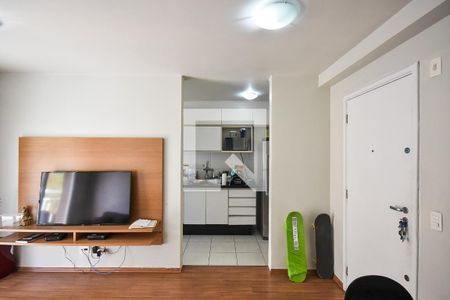 Sala de apartamento à venda com 2 quartos, 56m² em Jardim Maria Rosa, Taboão da Serra