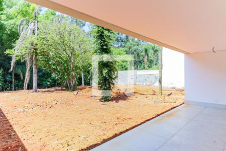 Jardim de casa de condomínio à venda com 4 quartos, 770m² em Granja Julieta, São Paulo