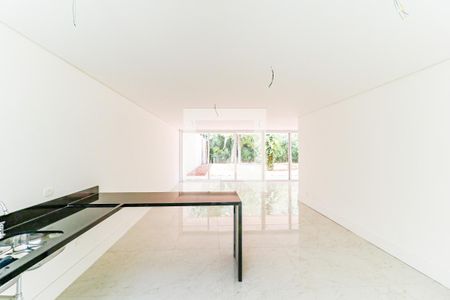 Casa de condomínio à venda com 770m², 4 quartos e 5 vagasCozinha