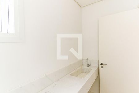 Casa de condomínio à venda com 770m², 4 quartos e 5 vagasLavabo