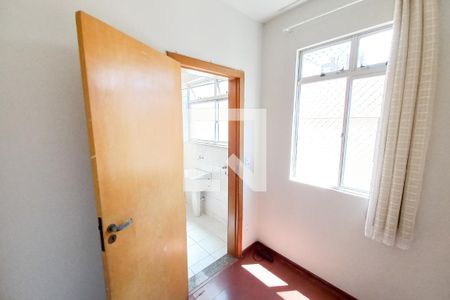 Apartamento para alugar com 60m², 2 quartos e 2 vagasQuarto de Serviço