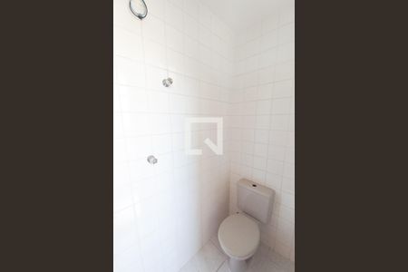 Apartamento para alugar com 60m², 2 quartos e 2 vagasBanheiro de serviço