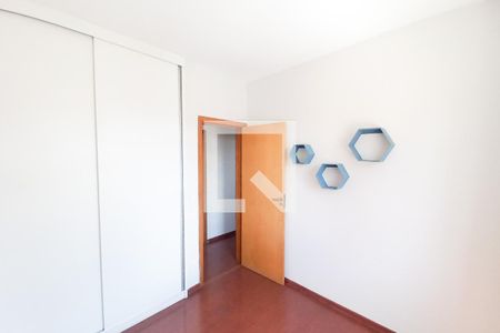 Quarto 1 de apartamento para alugar com 2 quartos, 60m² em Ouro Preto, Belo Horizonte