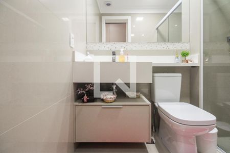 Apartamento à venda com 127m², 3 quartos e 3 vagas Apartamento à venda com 127m², 3 quartos e 3 vagasBanheiro Suíte 1