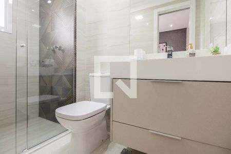 Apartamento à venda com 127m², 3 quartos e 3 vagas Apartamento à venda com 127m², 3 quartos e 3 vagasBanheiro Suíte 2