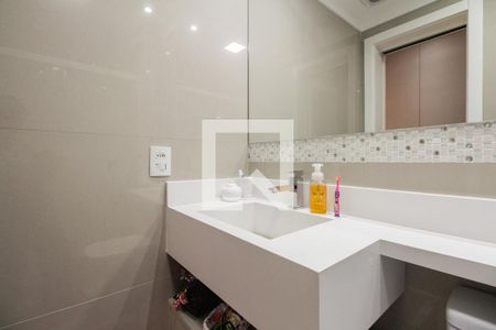 Apartamento à venda com 127m², 3 quartos e 3 vagas Apartamento à venda com 127m², 3 quartos e 3 vagasBanheiro Suíte 1