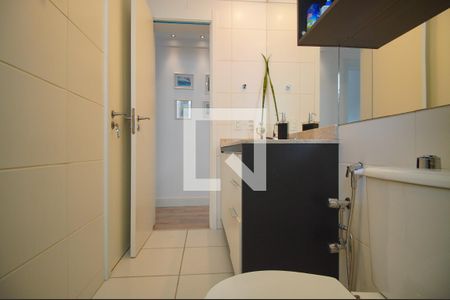 Apartamento à venda com 129m², 3 quartos e 2 vagasBanheiro suite americana 