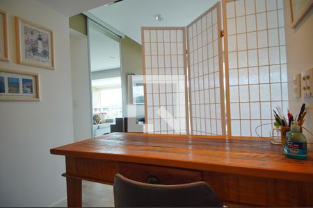 Apartamento à venda com 129m², 3 quartos e 2 vagasEscritório