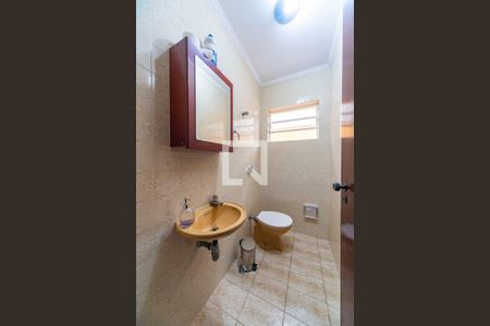 Lavabo de casa para alugar com 4 quartos, 190m² em Jardim Stella, Santo André
