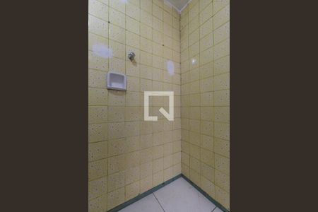 Casa à venda com 125m², 1 quarto e 2 vagas Casa à venda com 125m², 1 quarto e 2 vagasBanheiro