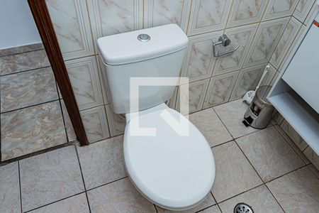 Casa para alugar com 200m², 2 quartos e 2 vagasBanheiro