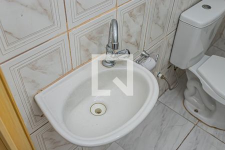 Casa para alugar com 200m², 2 quartos e 2 vagasLavabo