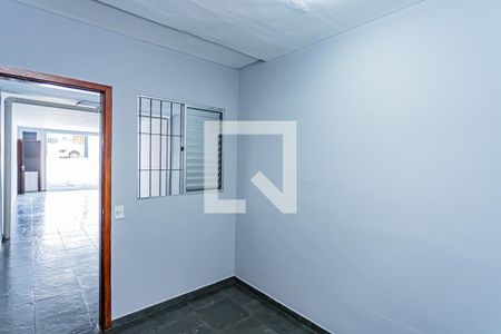 Casa para alugar com 200m², 2 quartos e 2 vagasQuarto de Serviço