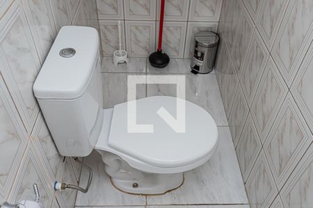 Casa para alugar com 200m², 2 quartos e 2 vagasLavabo