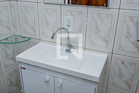 Casa para alugar com 200m², 2 quartos e 2 vagasBanheiro