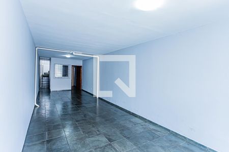 Casa para alugar com 200m², 2 quartos e 2 vagasGaragem