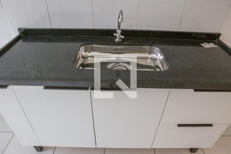 Apartamento à venda com 43m², 2 quartos e sem vaga Apartamento à venda com 43m², 2 quartos e sem vagaCozinha e Área de Serviço