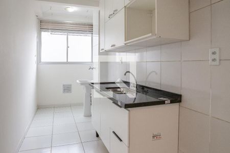 Apartamento à venda com 43m², 2 quartos e sem vaga Apartamento à venda com 43m², 2 quartos e sem vagaCozinha e Área de Serviço