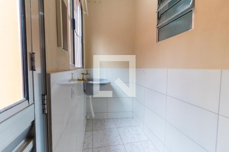 Casa para alugar com 32m², 1 quarto e sem vagaÁrea de Serviço