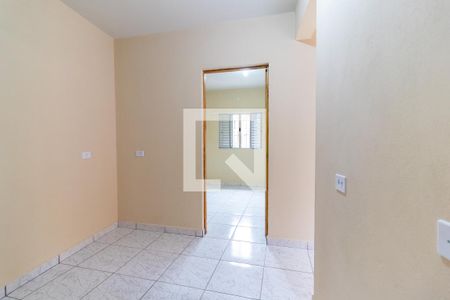 Sala de casa para alugar com 1 quarto, 32m² em Jardim Itapemirim, São Paulo