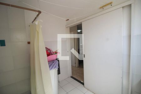 Banheiro de apartamento para alugar com 1 quarto, 40m² em Mato Grande, Canoas