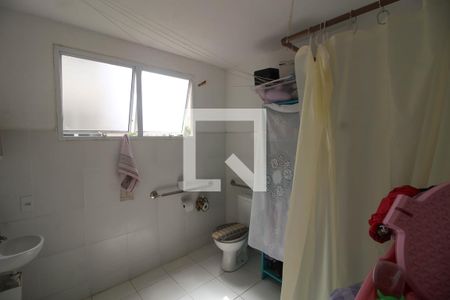 Banheiro de apartamento para alugar com 1 quarto, 40m² em Mato Grande, Canoas