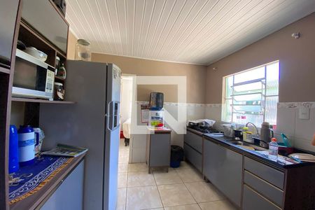 Casa à venda com 140m², 3 quartos e 2 vagasCozinha