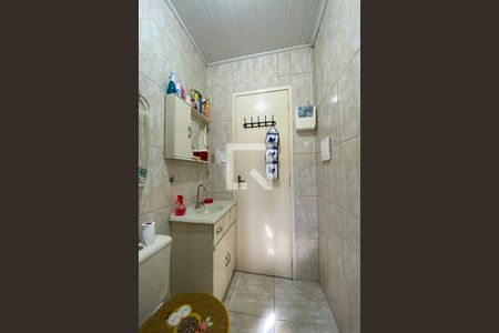 Casa à venda com 140m², 3 quartos e 2 vagasBanheiro