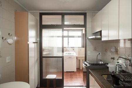 Apartamento à venda com 117m², 3 quartos e 2 vagas Apartamento à venda com 117m², 3 quartos e 2 vagasCozinha