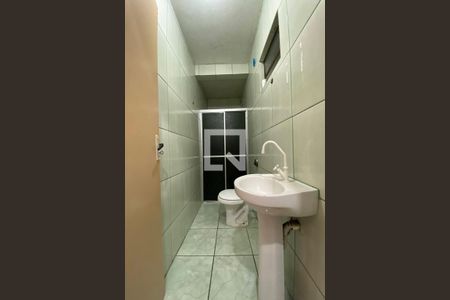 Casa à venda com 300m², 4 quartos e sem vagaBanheiro