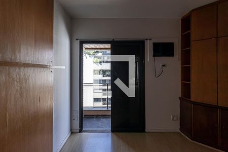 Studio para alugar com 42m², 1 quarto e 1 vaga Studio para alugar com 42m², 1 quarto e 1 vagaQuarto