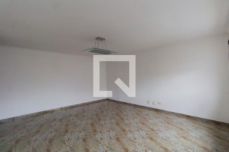 Sala de casa para alugar com 2 quartos, 110m² em Vila Constança, São Paulo