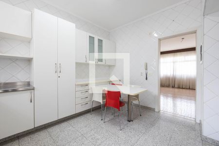 Apartamento para alugar com 157m², 3 quartos e 1 vagaCozinha