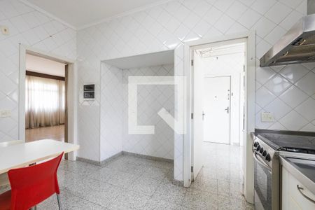 Apartamento para alugar com 157m², 3 quartos e 1 vagaCozinha