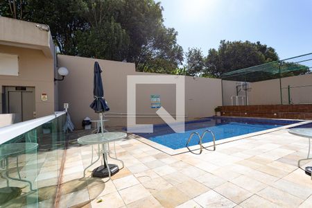 Área comum - Piscina de apartamento para alugar com 2 quartos, 47m² em Canhema, Diadema