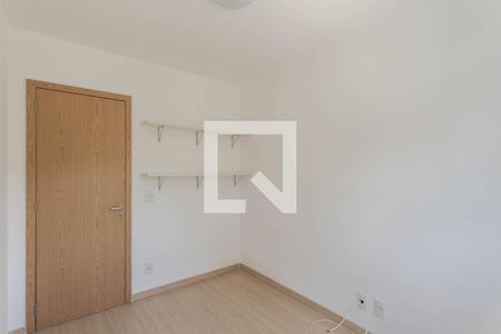 Quarto 2 de apartamento para alugar com 2 quartos, 52m² em Jardim Carvalho, Porto Alegre